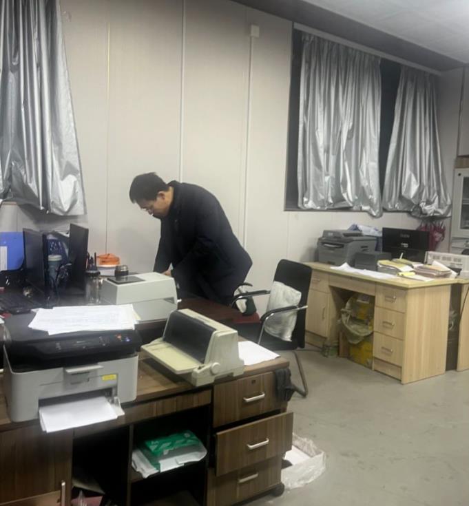 潍坊办公室装修风水 办公桌如何摆放有益风水